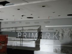 Essen főterén Primark Plaza szárazépítése